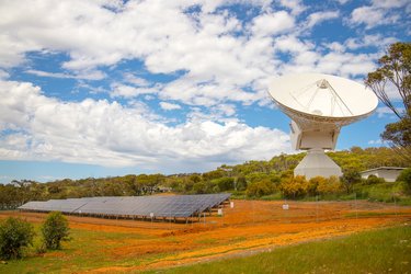 New Norcia antenna completes one year powered by the Sun