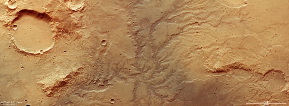 Сеть высохших речных долин на Марсе
