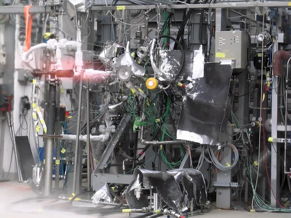 ESA - 3D-printed storable-propellant rocket engine design tested