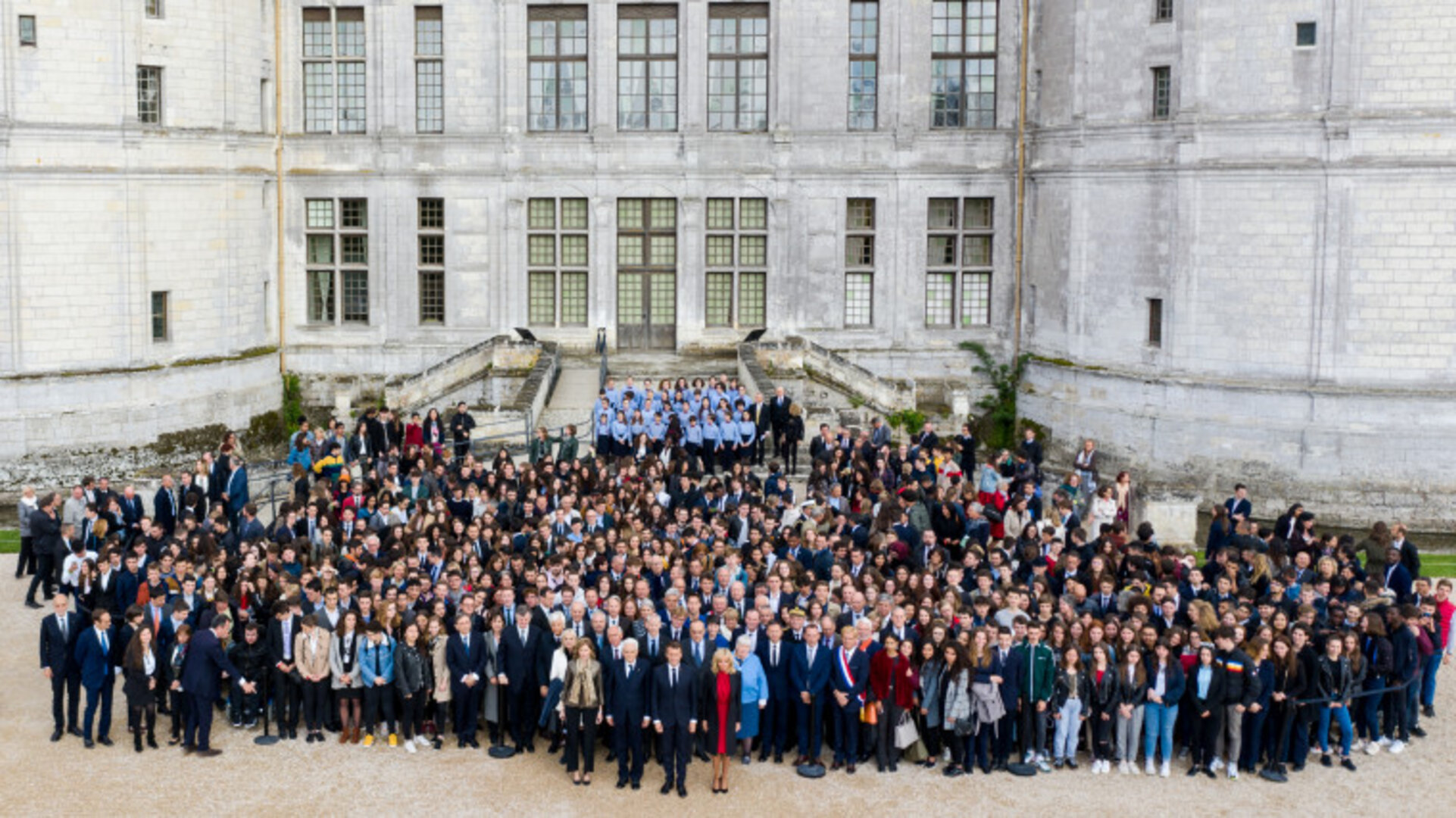 Commémoration au Château de Chambord en présence de près de 500 jeunes