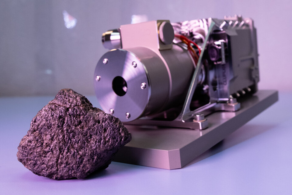 Calibration d’une caméra à destination de Mars au moyen d’une météorite martienne. 