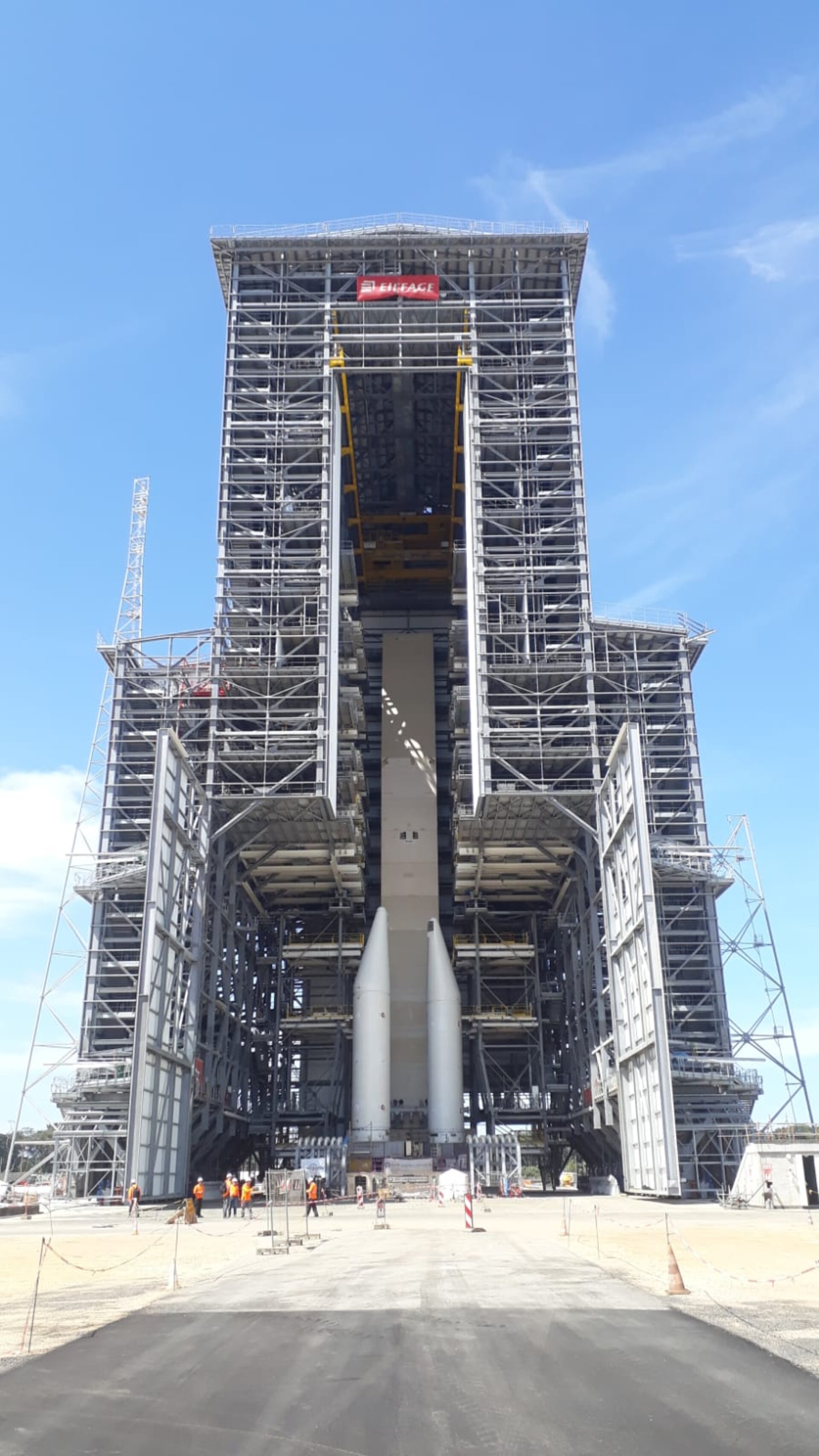 Ariane 6 mobile gantry over the launch pad