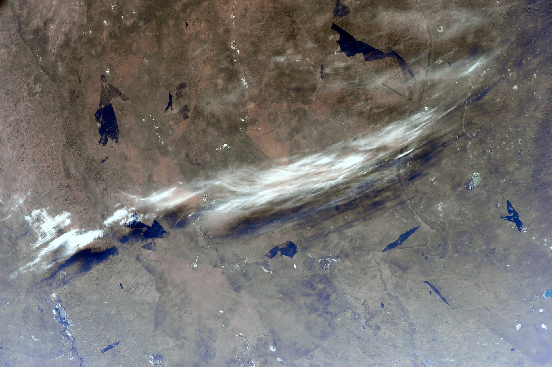Cirrus cloud over Mongolia