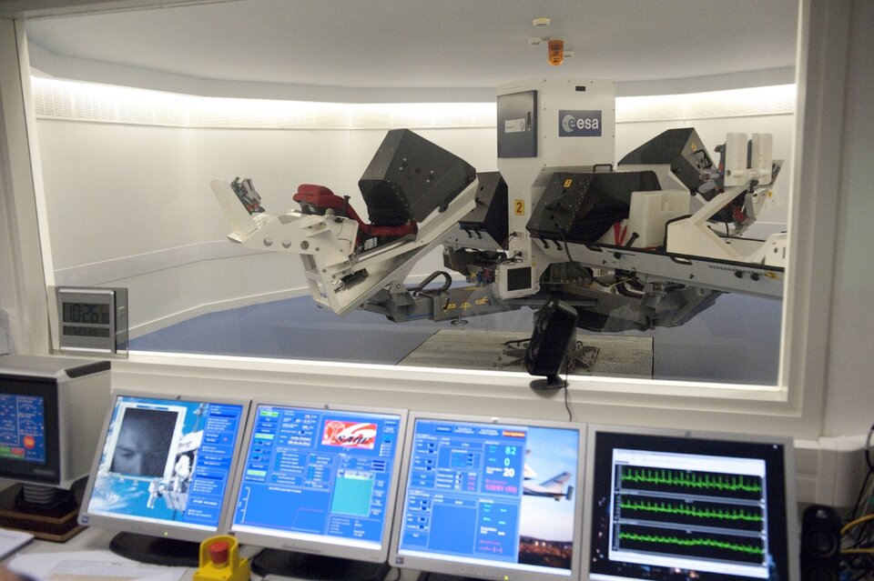 Human centrifuge at Medes