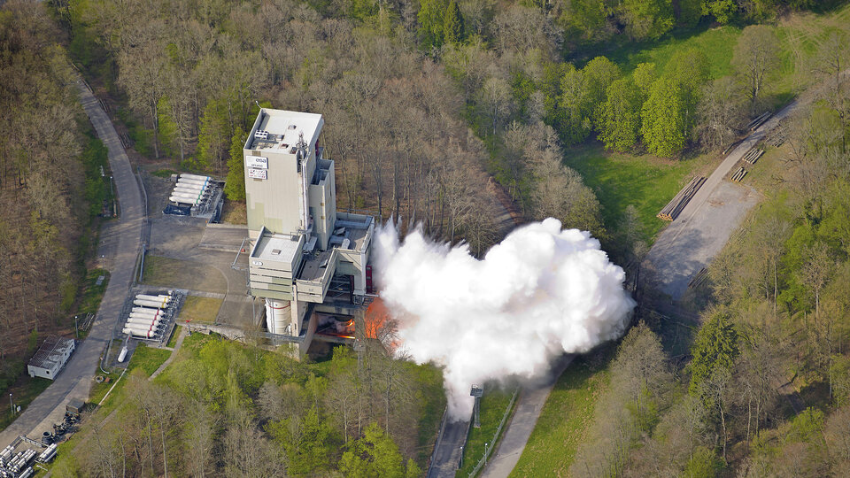 P5 testing facility at DLR Lampoldshausen