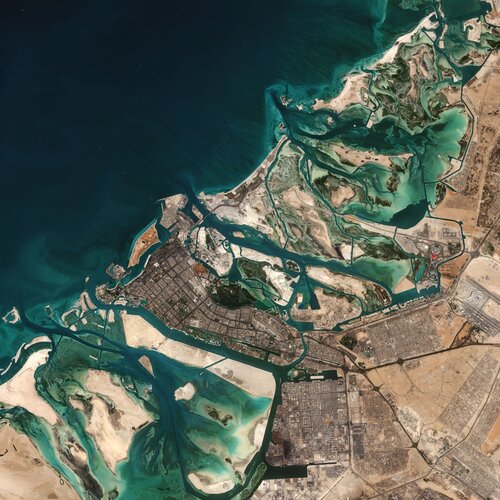 Die Copernicus Sentinel-2-Mission führt uns heute über einen Teil von Abu Dhabi und damit über eines der sieben Emirate der Vereinigten Arabischen Emirate (VAE).