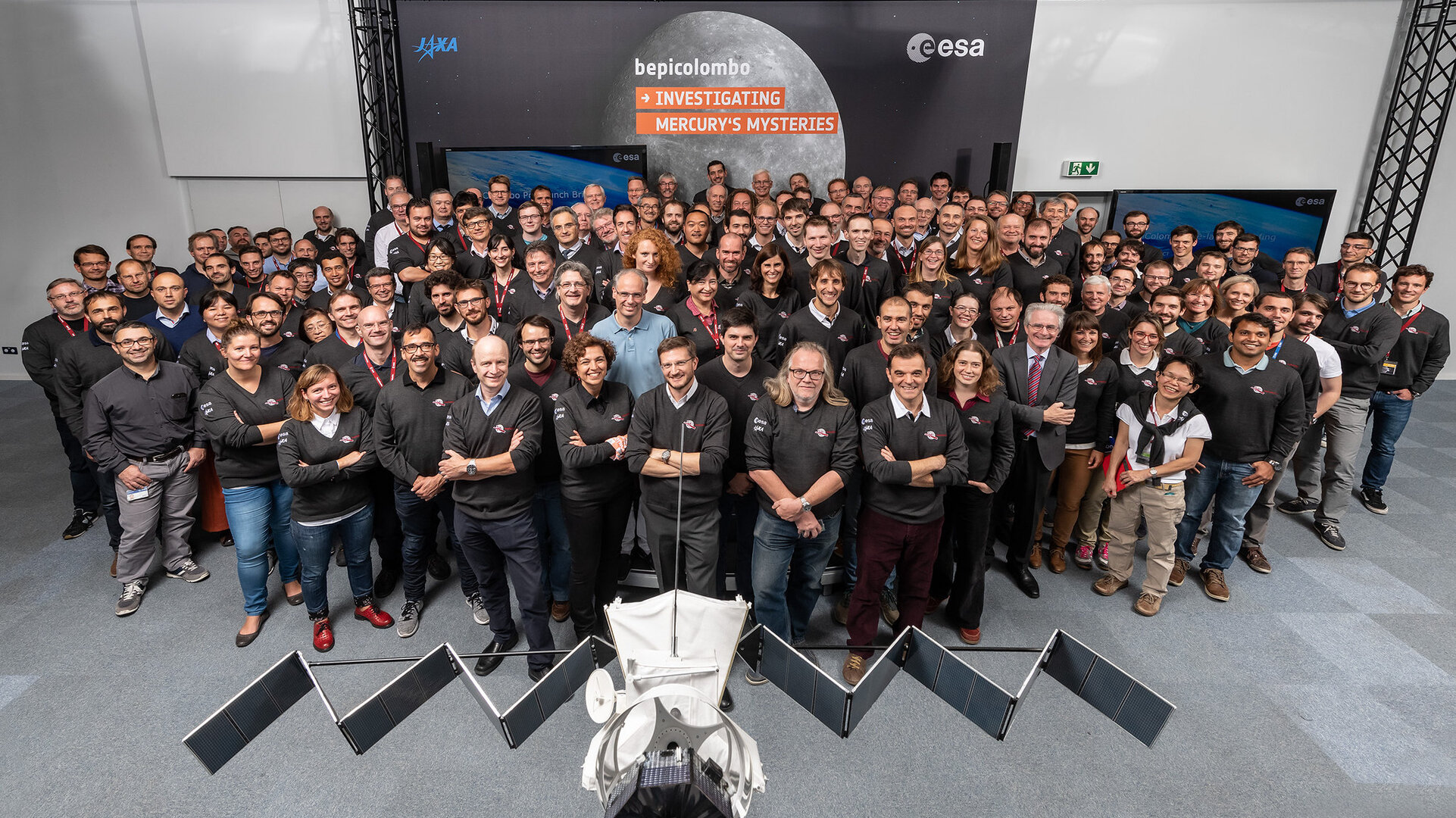 After years of planning and countless hours of simulations, mission teams at ESA’s control centre in Germany are ready to take flight on the long and complex journey to Mercury