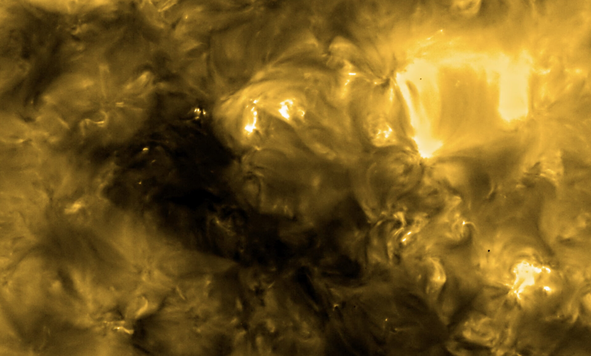 Solar Orbiter’s first views of the Sun