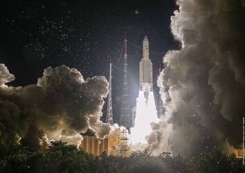 Ariane 5 liftoff