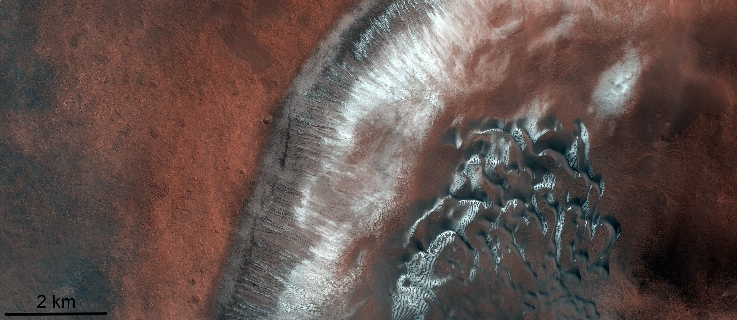 Campos de dunas na Cratera Verde de Marte
