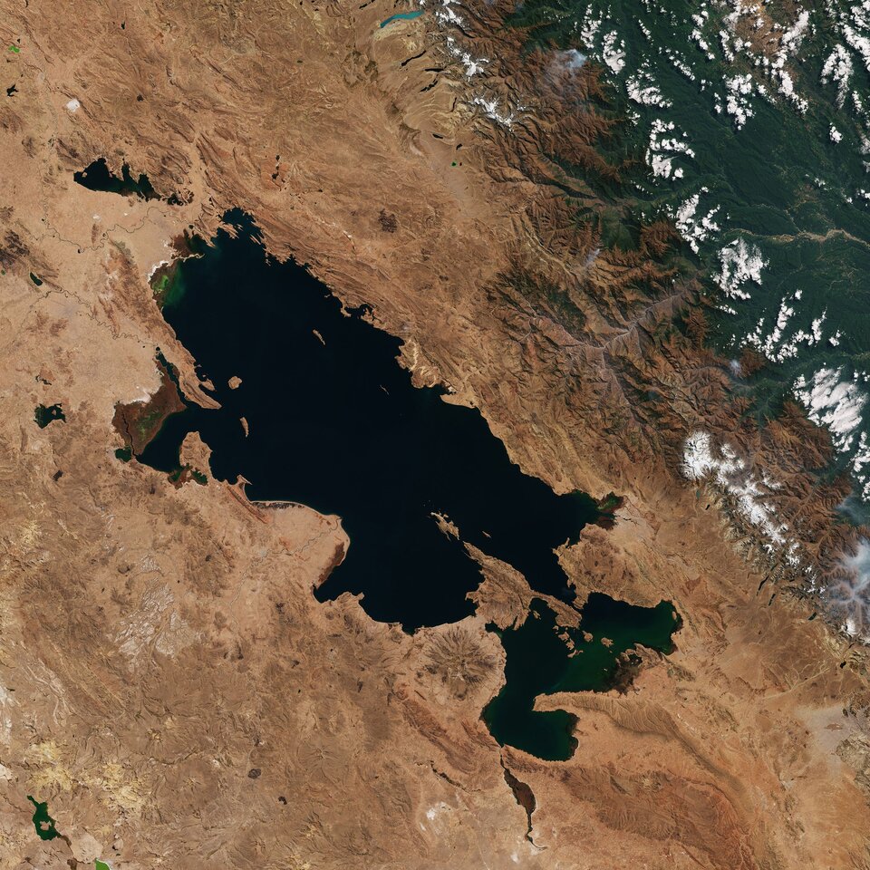 The Copernicus Sentinel-2 mission takes us over Lake Titicaca - one of the largest lakes in South America.