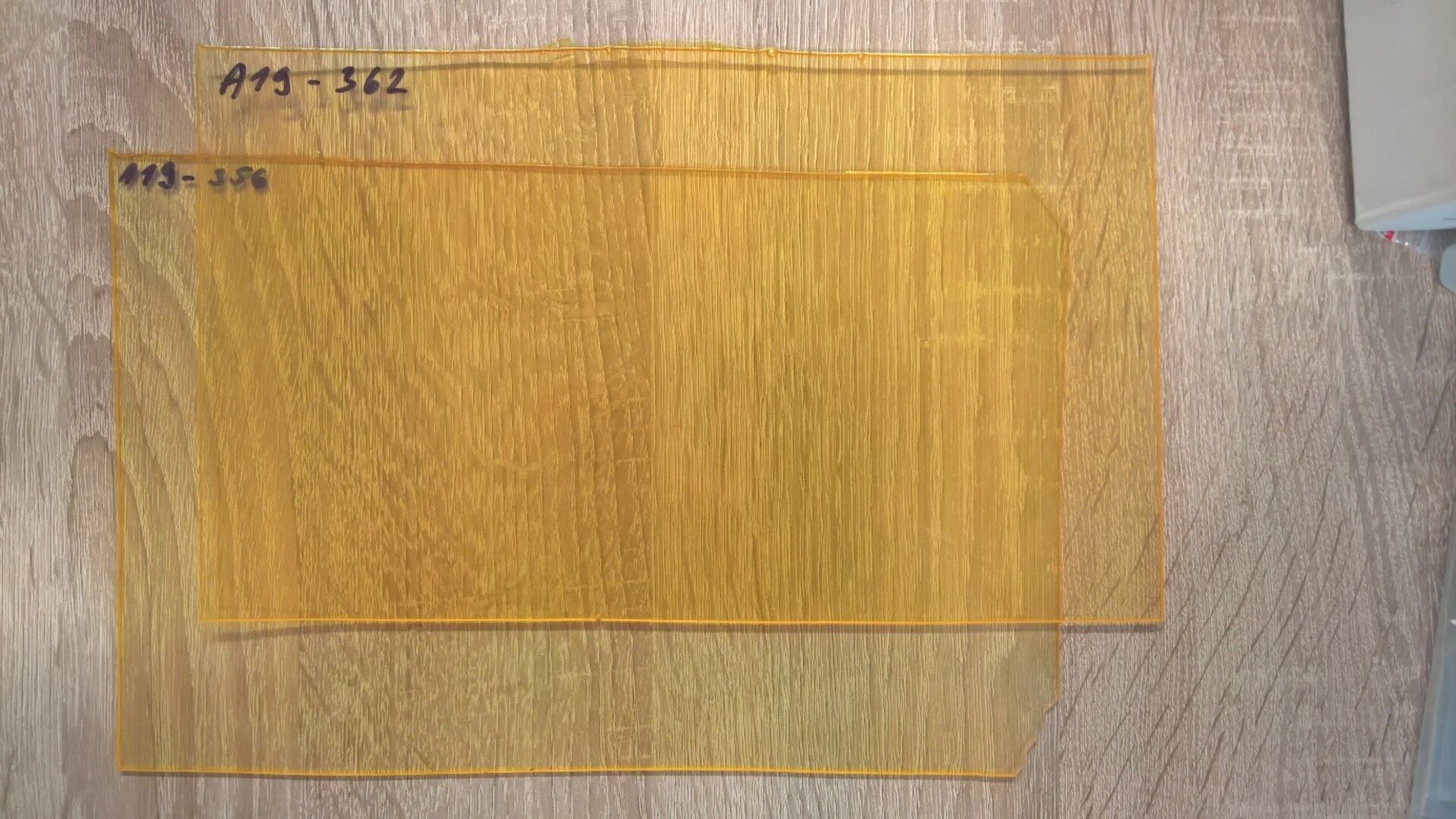 Polyurethane conformal layer