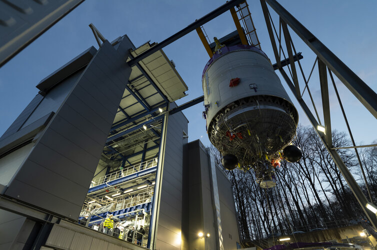 The Ariane 6 upper stage has been installed for tests at the DLR German Aerospace Center in Lampoldshausen, Germany