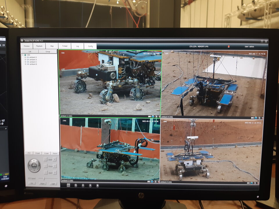 Monitoring the rover's moves