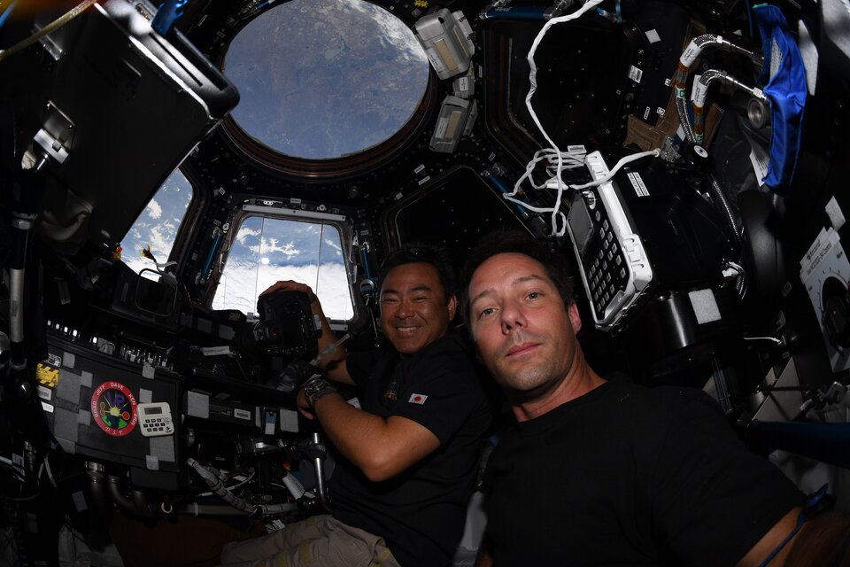 Aki and Thomas in cupola