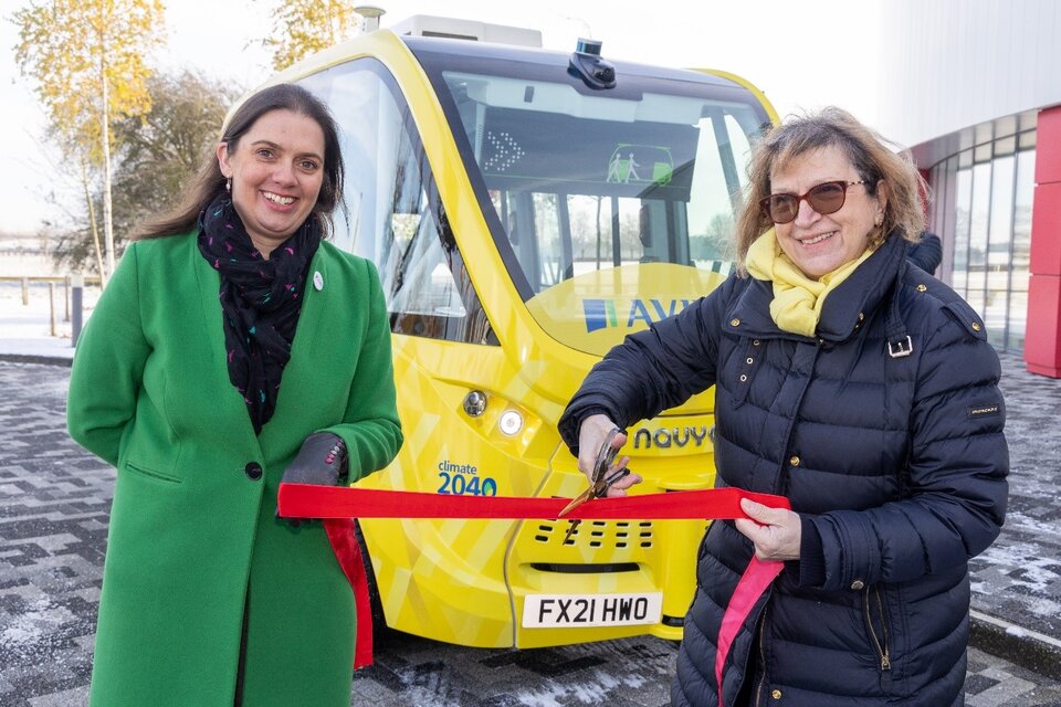 Autonomous shuttle launch event at Harwell Campus 