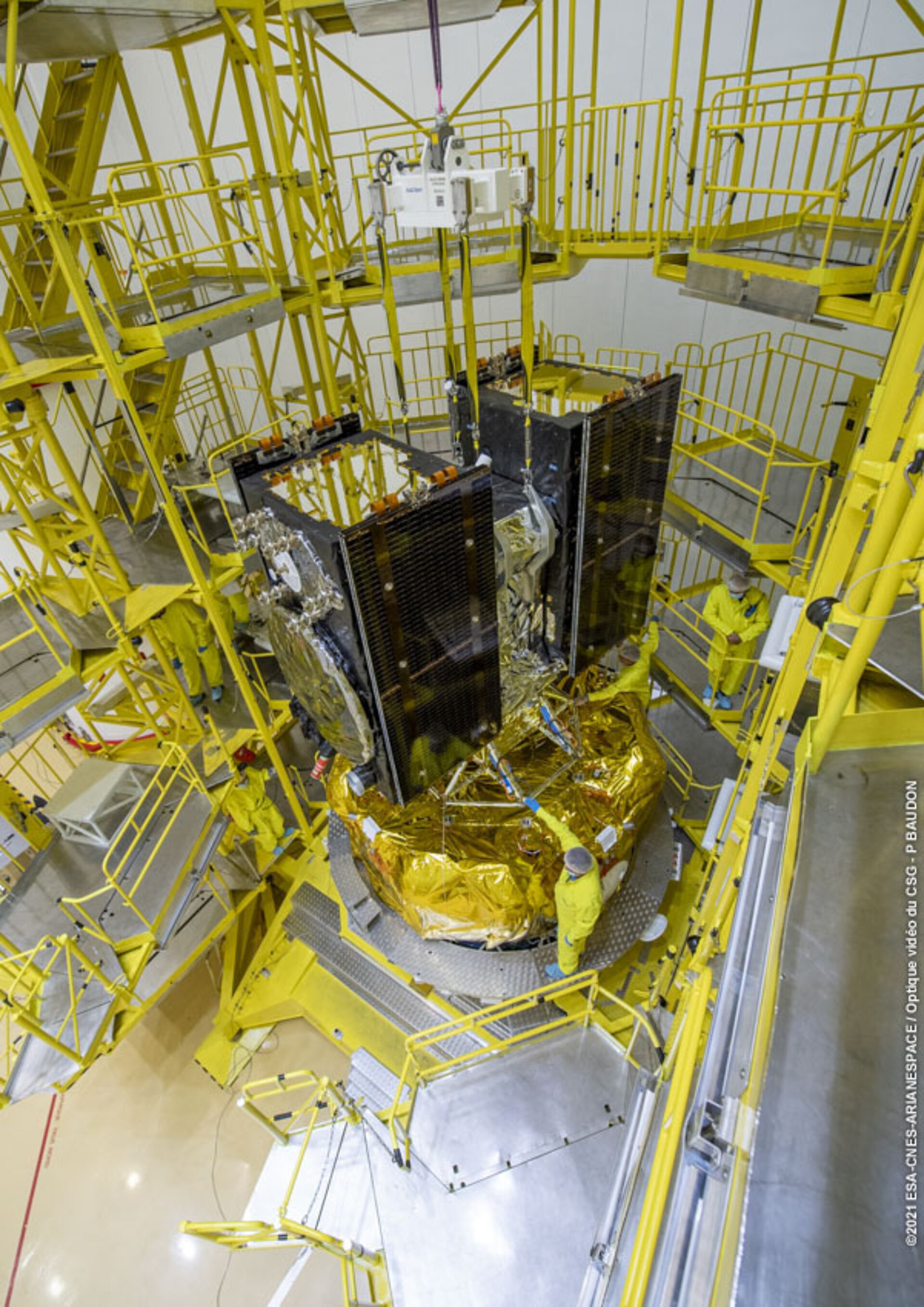 Galileo satellites lowered onto Fregat upper stage