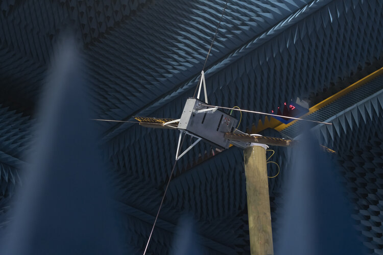 Testing mini-radar to peer inside asteroid