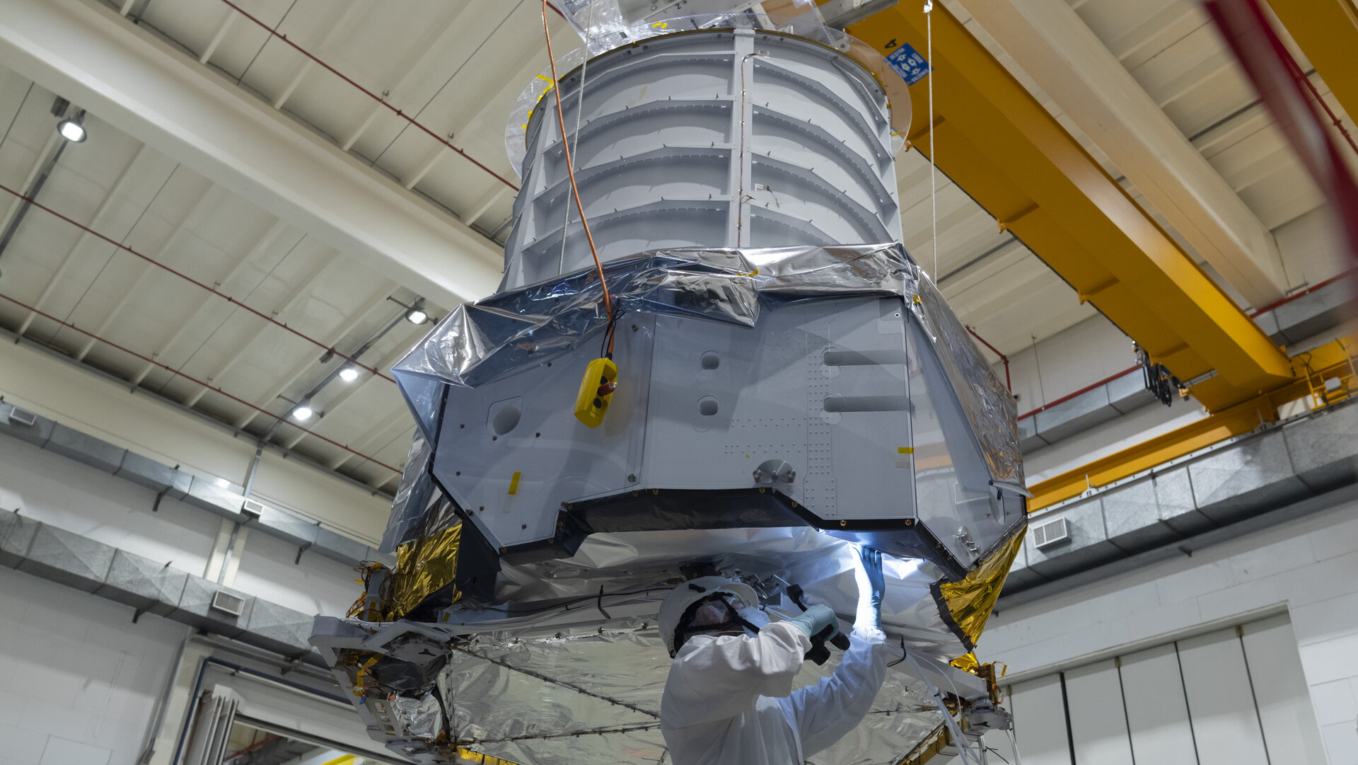 Euclid’s payload module lifted with a crane