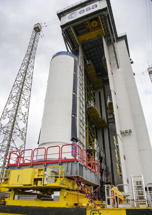 P120C first stage transferred to Vega mobile gantry for VV21, 15 April 2022