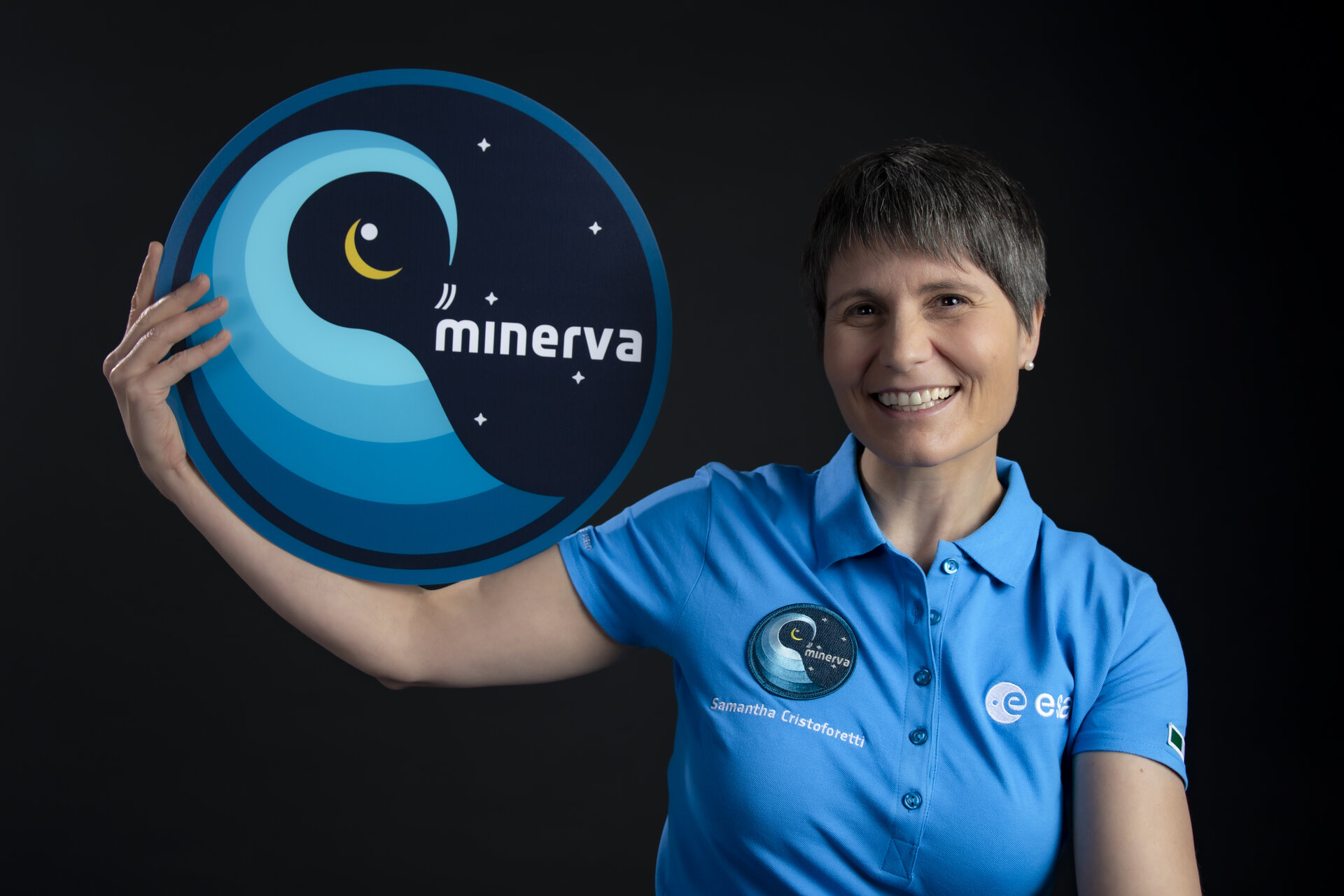 Samantha Cristoforetti with her Minerva mission patch