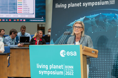 Simonetta Cheli, Director of ESA Earth Observation Programmes, at the opening session