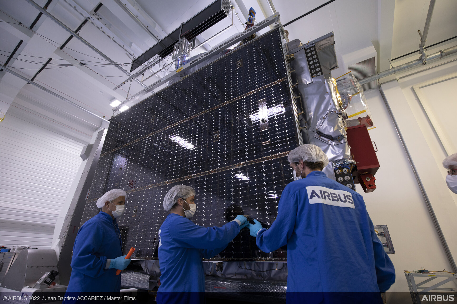 Juice solar array deployment test 