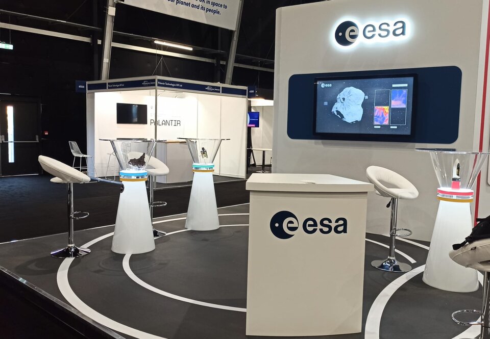 FIA 2022: ESA's stand at the UK Space Pavilion 