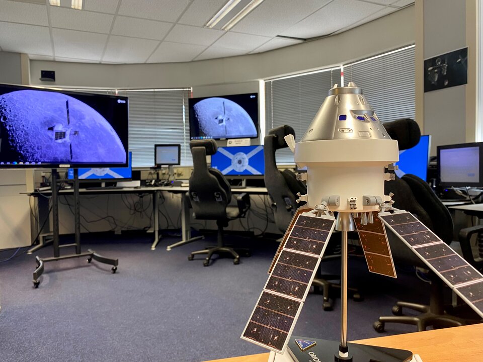 Orion model at the ESTEC Mission Evaluation Room