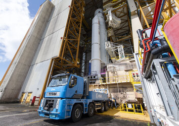 VA258 Ariane 5 transfer to launch zone