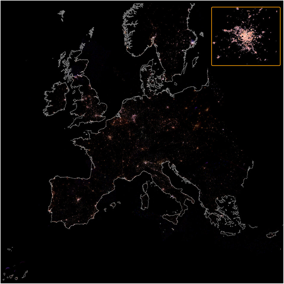 Mappa a colori dell'Europa di notte