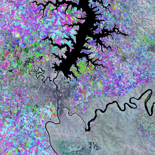 The Triple Frontier, a region where Paraguay, Brazil and Argentina meet, is featured in this false-colour image, captured by the Copernicus Sentinel-2 mission. 