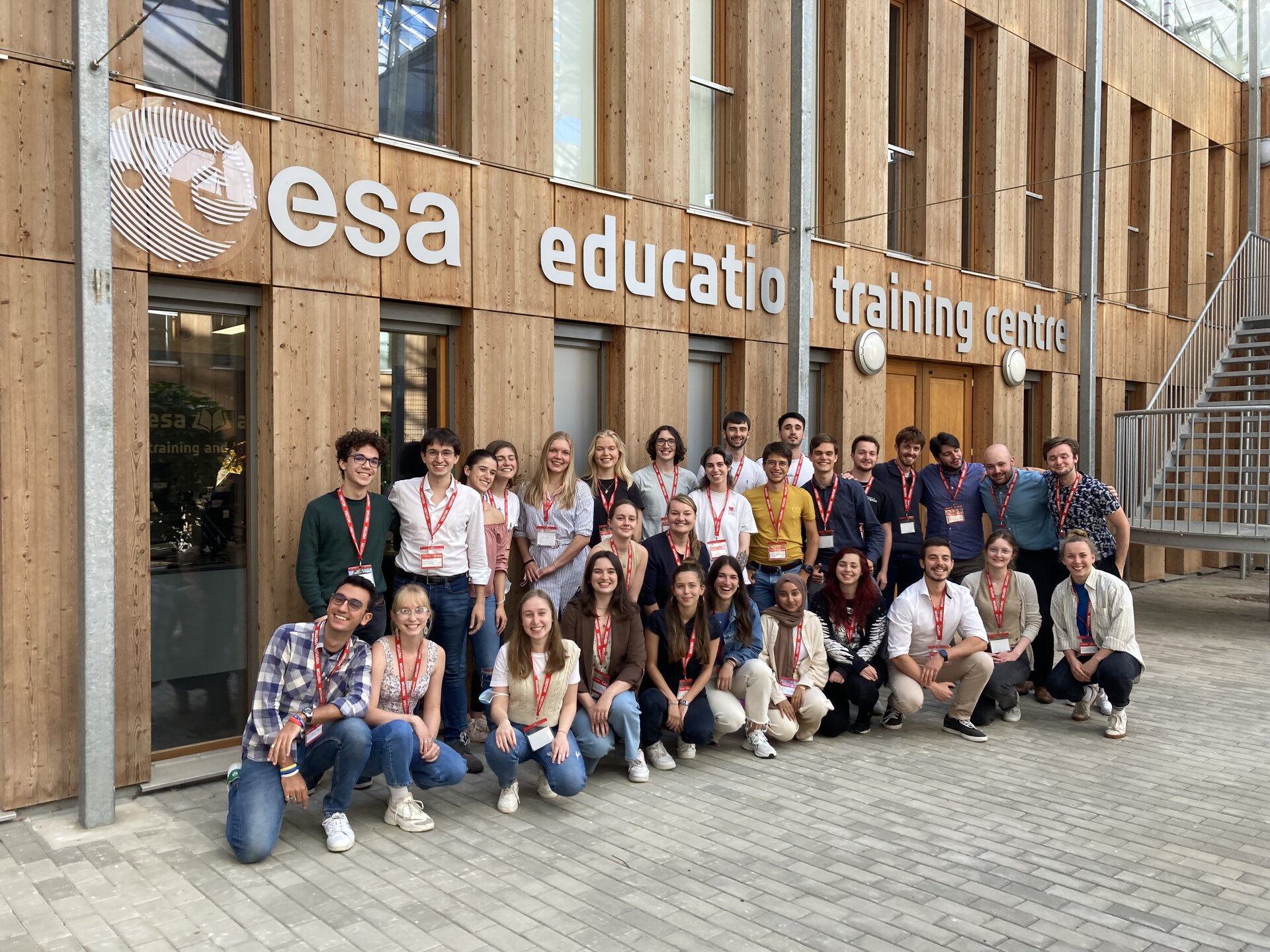 Group picture of students participating in ESA/ELGRA Gravity-Related Research Summer School