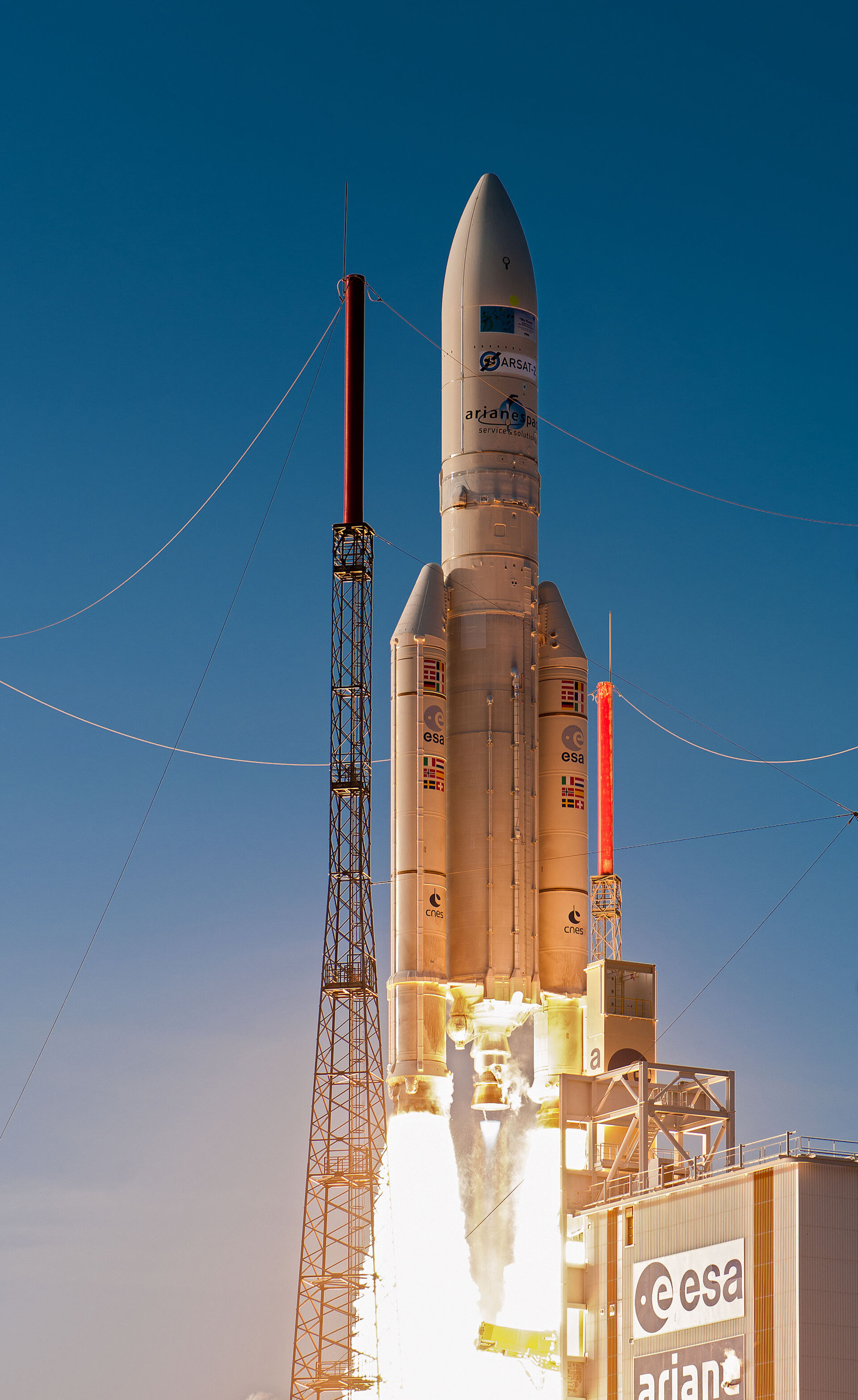 Ariane 5 liftoff on flight VA226