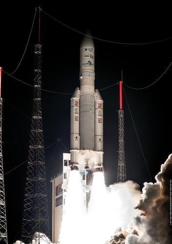 Ariane 5 liftoff