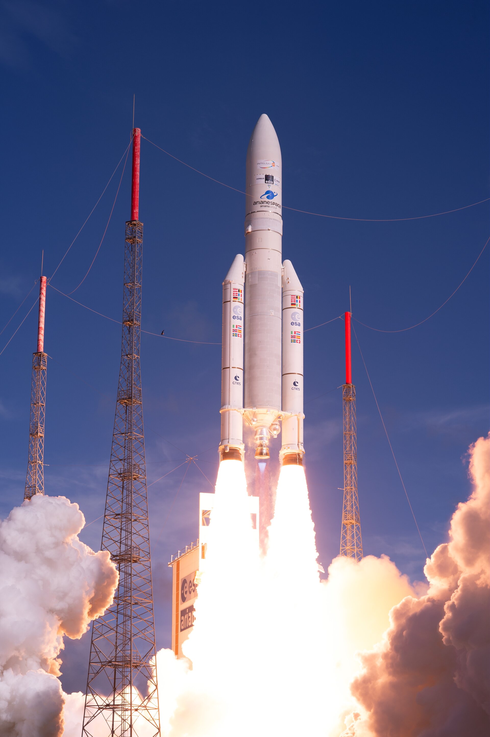 Ariane 5 liftoff