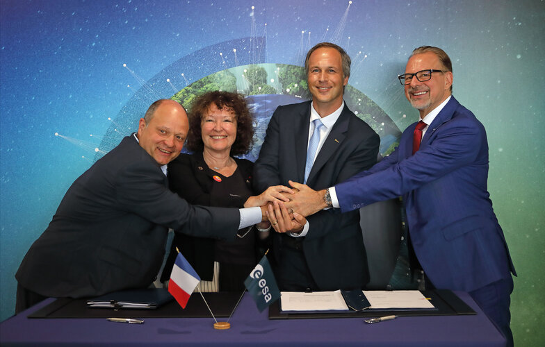 ESA, CNES sign contract to maintain Spaceport, furthering modernization and environment sustainability