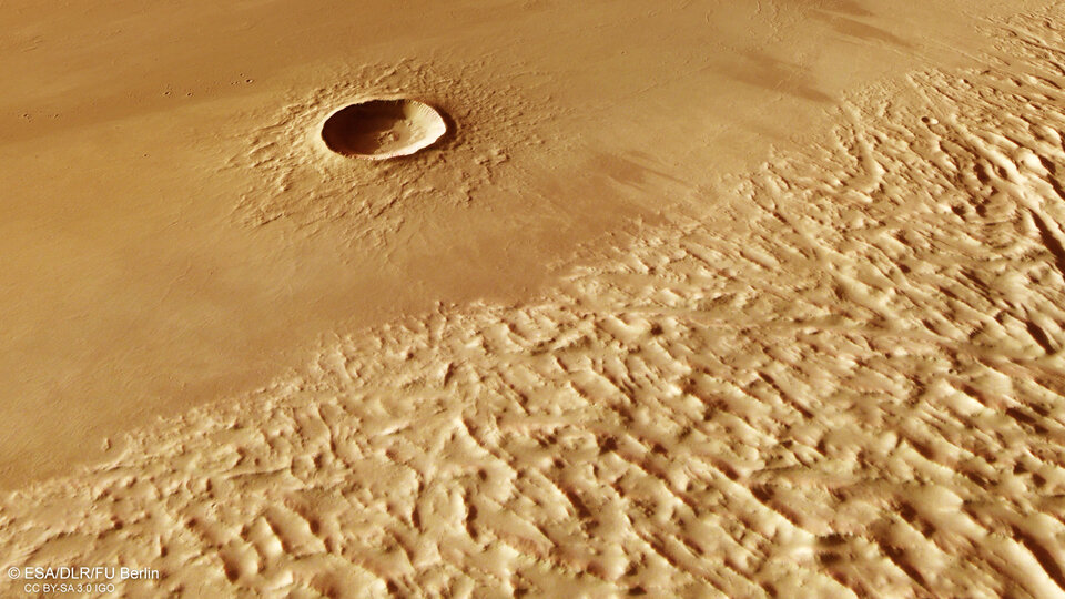 Vista prospettica del Lycus Sulci e del cratere Yelwa