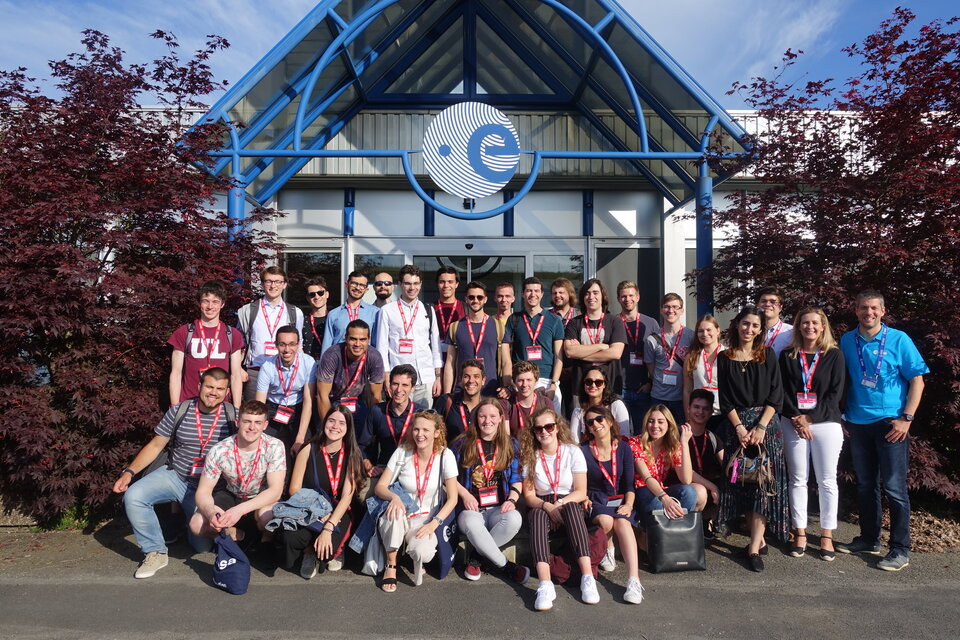 Group picture during the visit to ESEC-Redu 