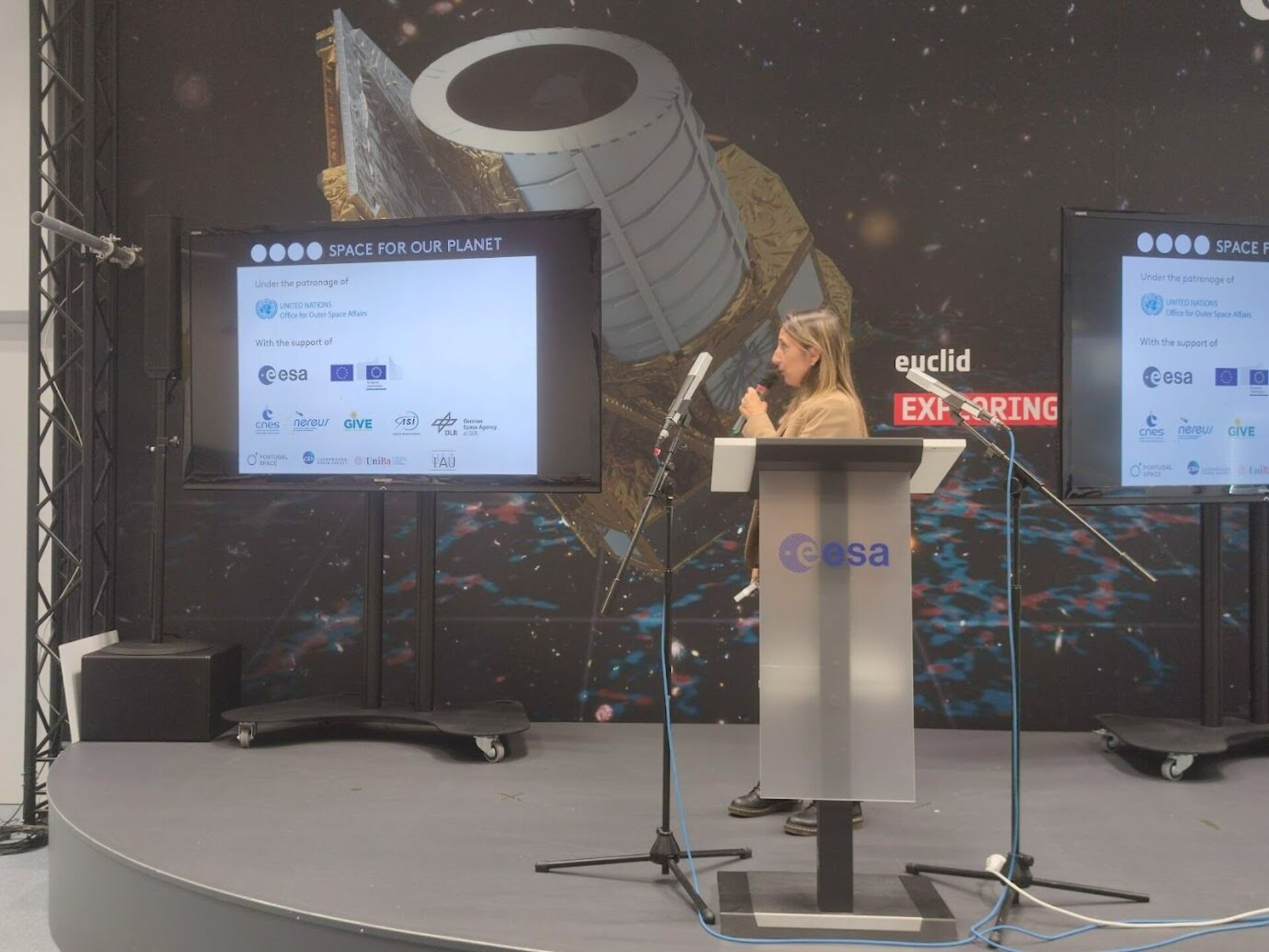 During the Ecsite Space Group Annual Meeting 2023, Fiorella Coliolo shared insights on Space for Our Planet, a travelling exhibition that is moving around the world to showcase how space technology and its applications benefit life on Earth and all humankind.  