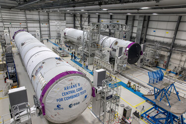 Double core for Ariane 6