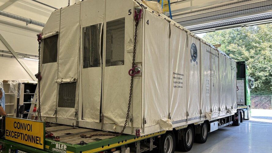 Hera departs ESA test centre