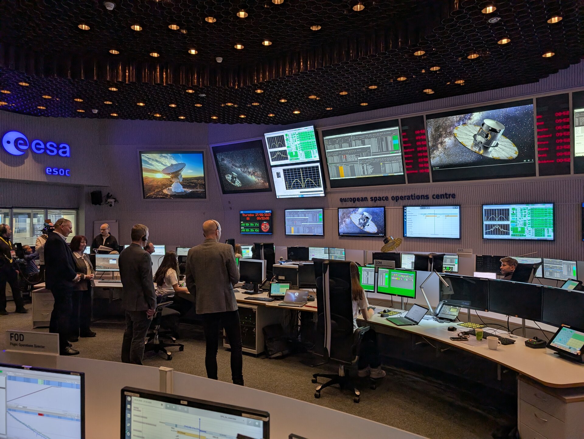 Il momento dell'invio degli ultimi comandi a Gaia per la disattivazione presso il centro ESOC dell'ESA a Darmstadt, il 27 marzo 2025. Credits: ESA