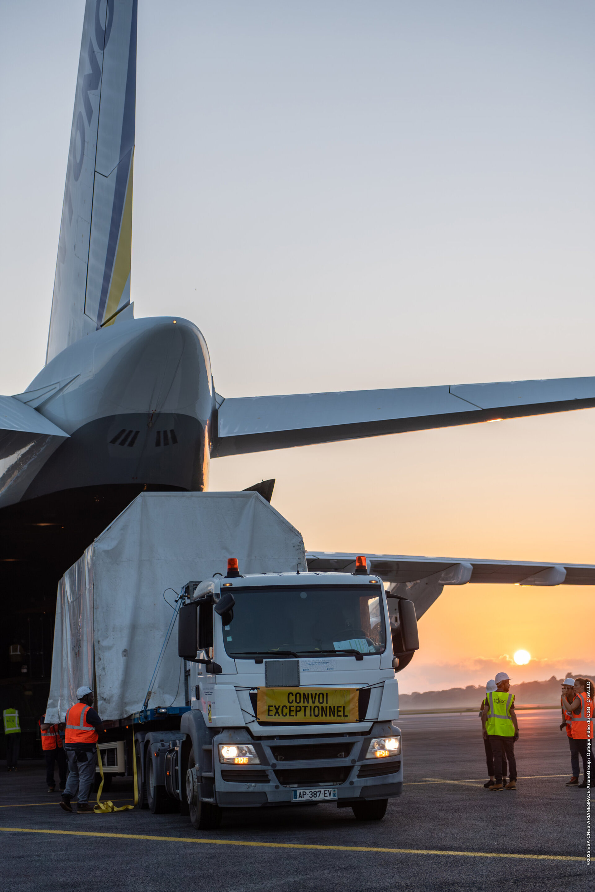 Copernicus Sentinel-1D arrives in French Guiana