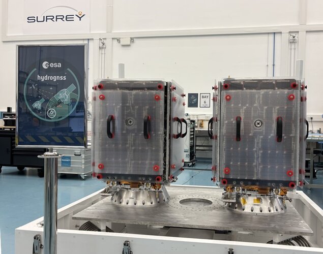 HydroGNSS at SSTL cleanroom