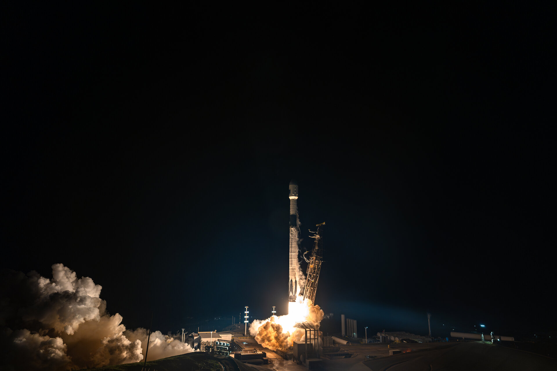 Liftoff for Copernicus Sentinel-6B