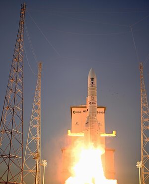 Sentinel-1D takes to the skies
