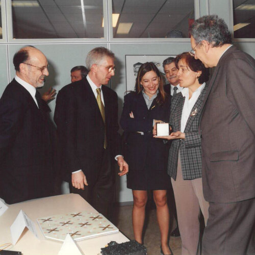 European Commissioner with first Galileo atomic clock (1999)